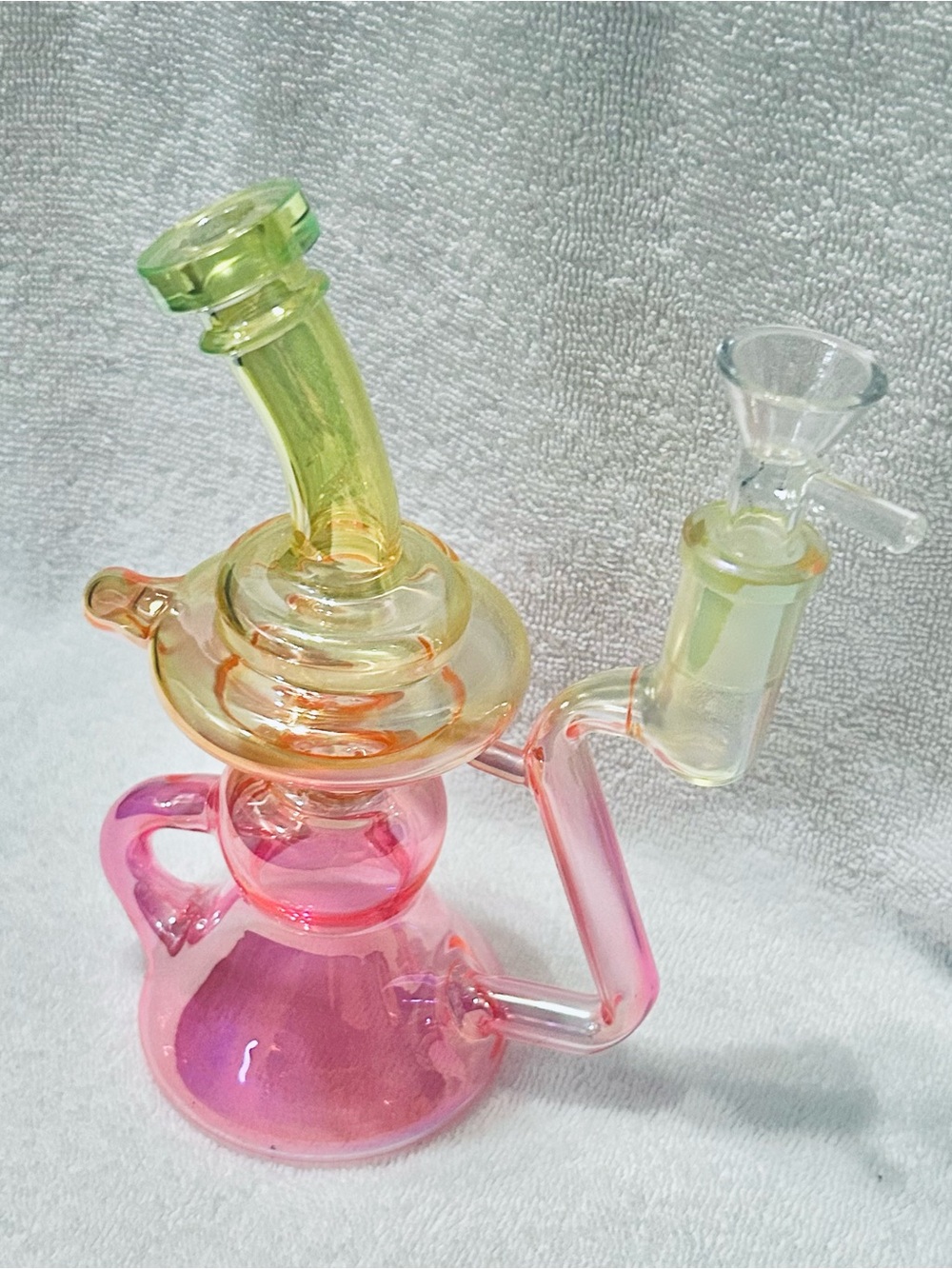 Gorgeous Genie style Pink & Yellow Glass Recycler Water piece